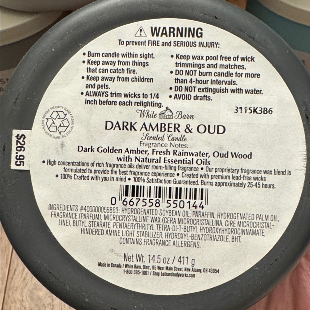 BBW / White Barn New 3-Wick Candle, Dark Amber & Oud - Discontinued - Picture 3 of 5